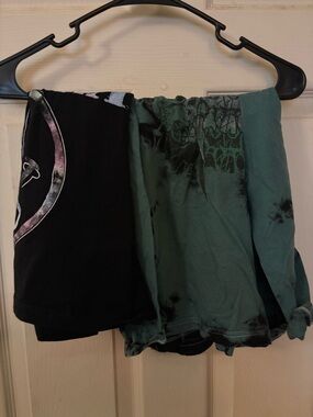 NIRVANA Black Tank Top with Pastel Multi-Color Logo & METALLICA TYE-DYE Tank Top